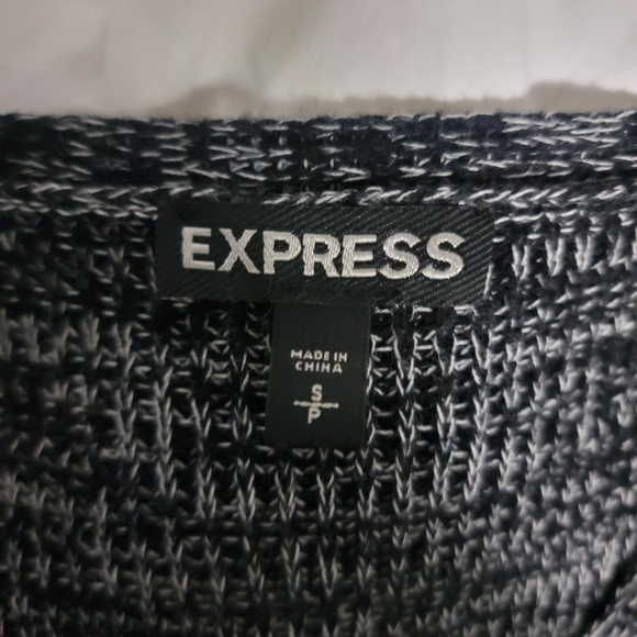 Knit sweater - Picture 2 of 2